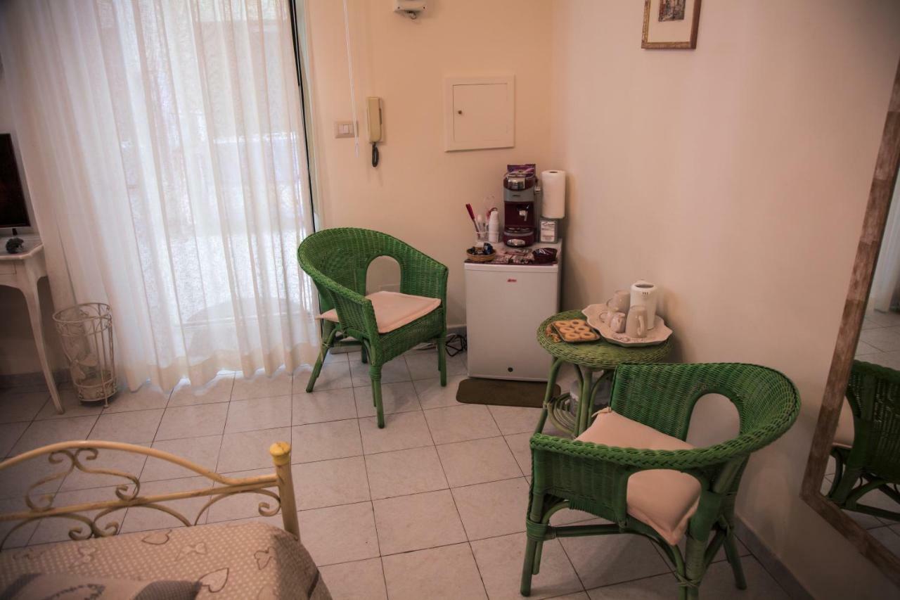 B&B Paradiso San Vincenzo 莫尔费塔 外观 照片