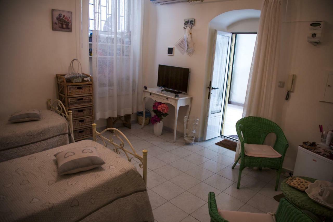 B&B Paradiso San Vincenzo 莫尔费塔 外观 照片